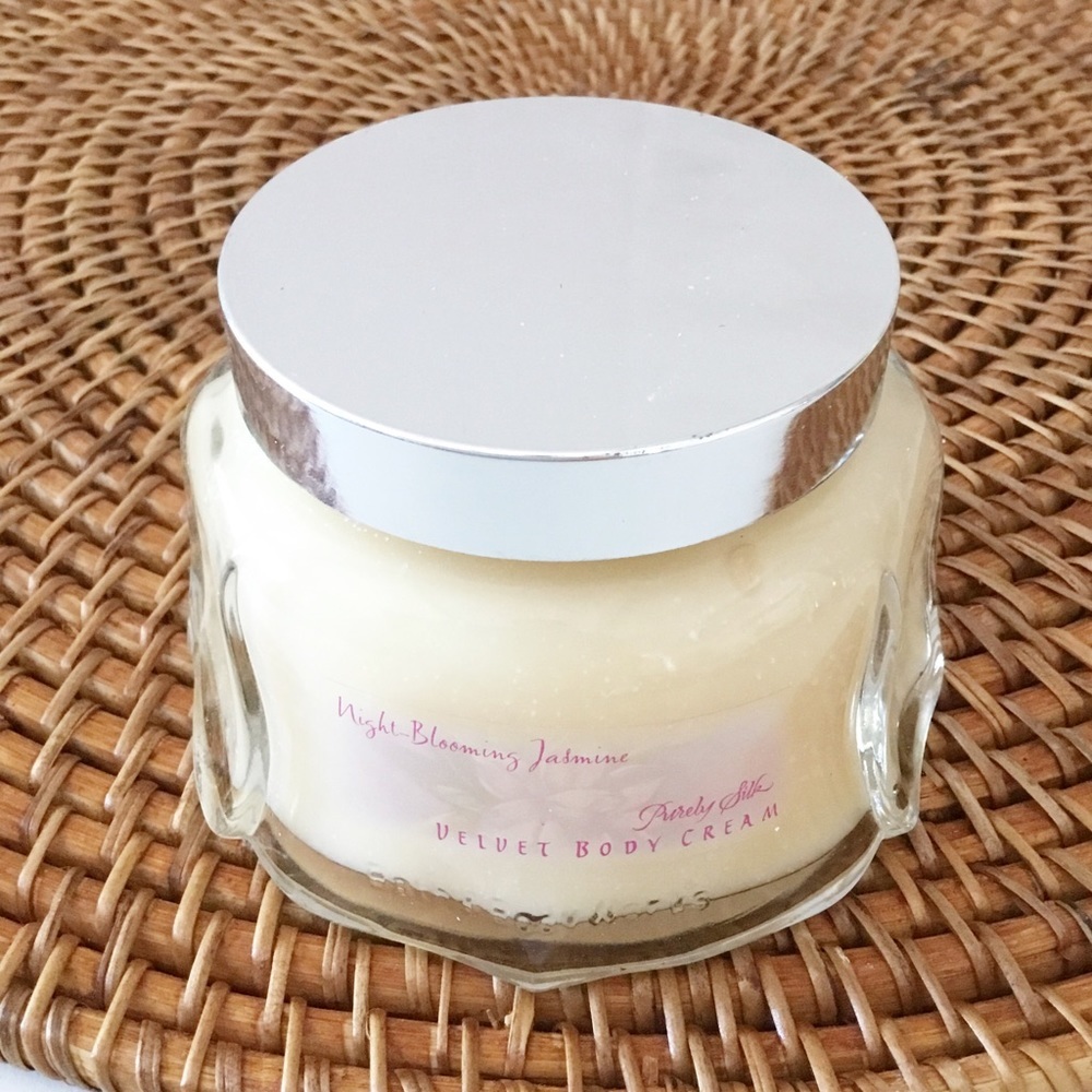 Bath and Body Works Night Blooming Jasmine Body Lotion Rare Vintage 6 Oz New